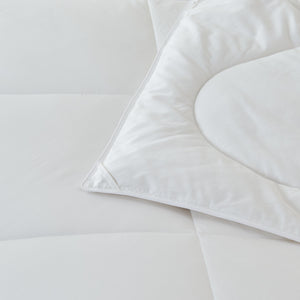 Natural Alpaca Wool Duvet (100% Peruvian) – Hypoallergenic All-Season Comforter with Breathable Cotton Shell
